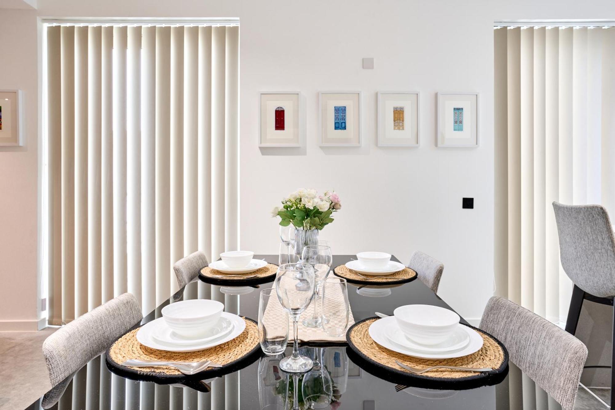 Stylish Apartment In Tigne Point Sliema Exteriör bild